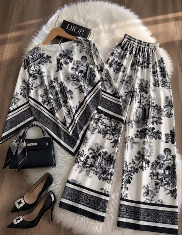 Ensemble satin